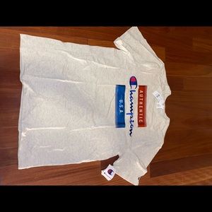 Champion Tshirt